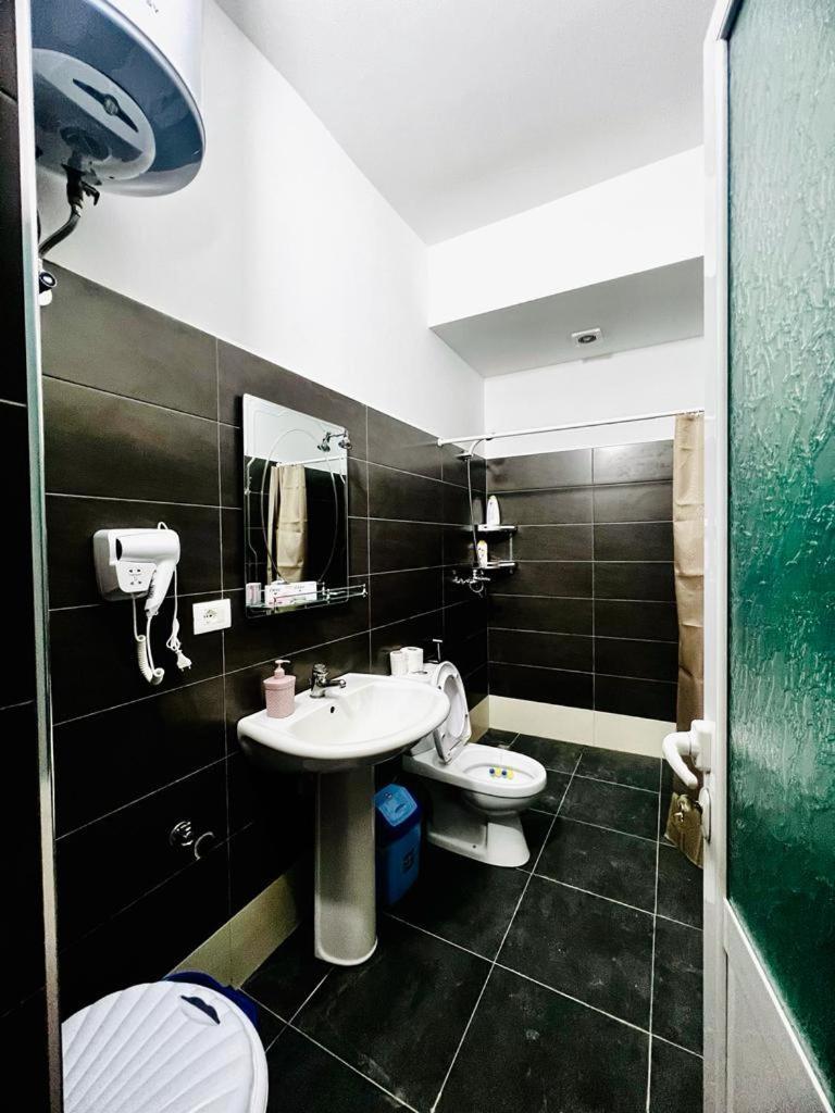 Kristian Apartments Berat Exterior photo