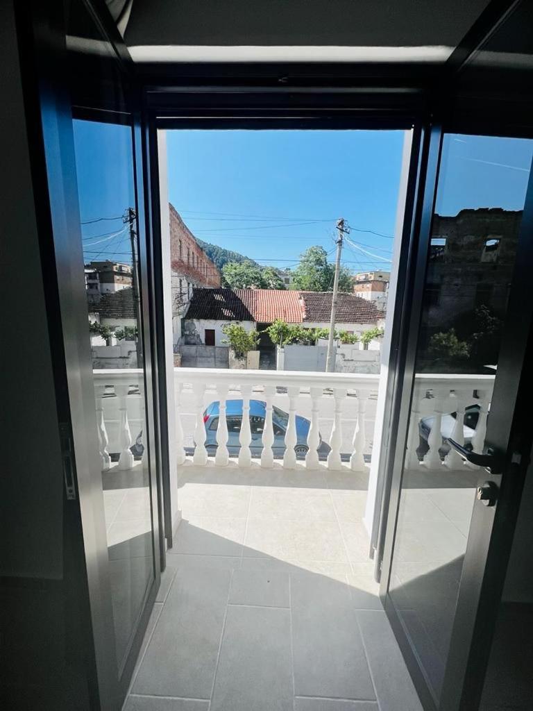 Kristian Apartments Berat Exterior photo